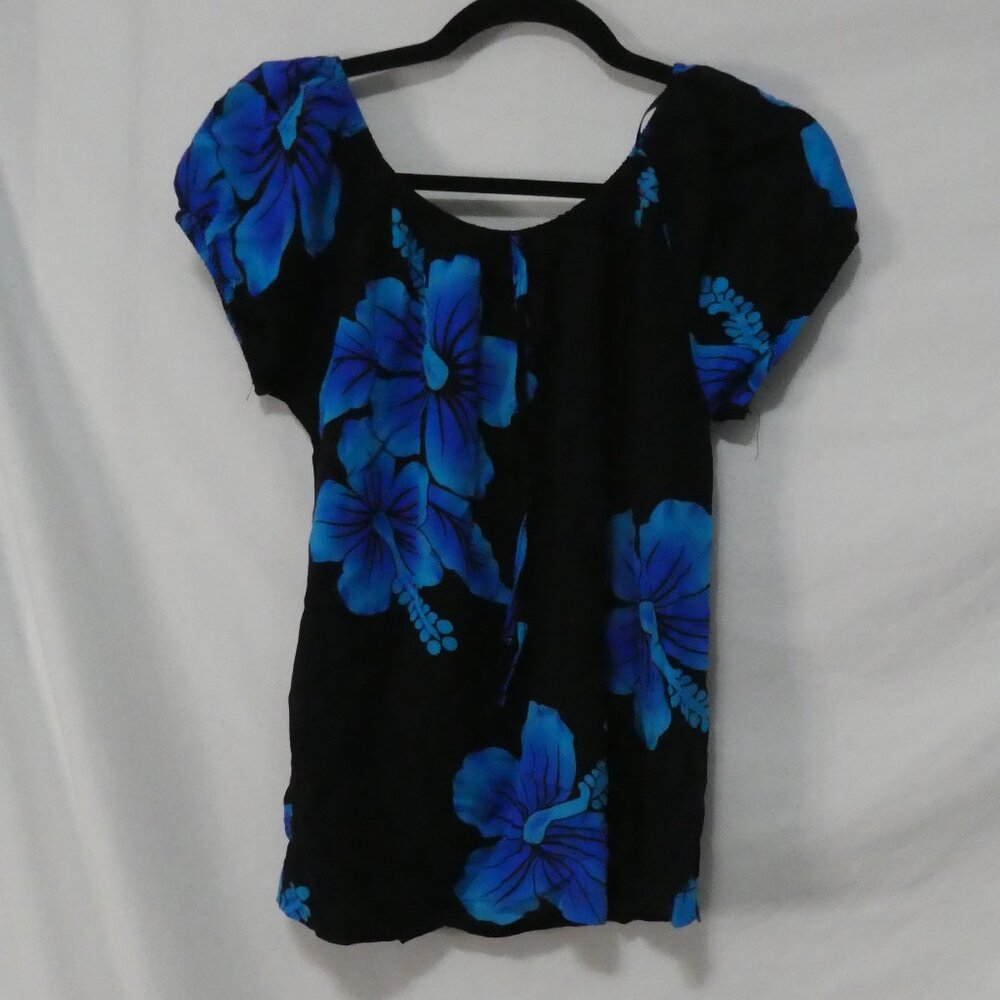 FAVANT HAWAII Blue Hibiscus Floral Black Blouse Top - Size Small NWOT